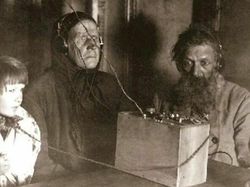 Foto Jadul Mengejutkan yang Luput dari Buku Sejarah