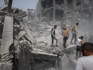 Korban Terus Berjatuhan, 30 Orang Tewas Ditembak Israel di Gaza