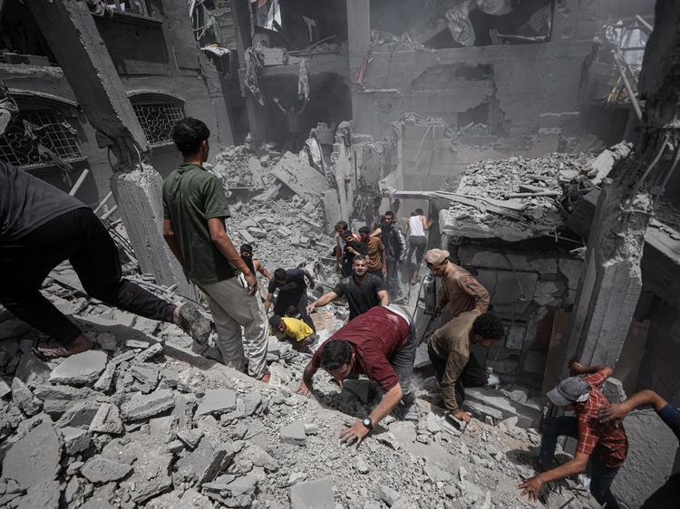 Gaza Utara Digempur, Warga Jabalia Jadi Korban