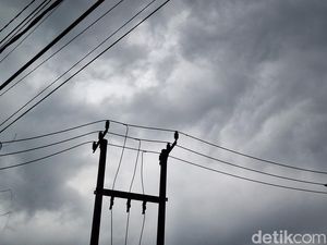 Prakiraan Cuaca Bandung Hari Ini, 15 Juni 2025: Hujan Ringan
