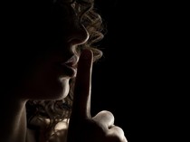 Kronologi Wanita di Bone Pukul Pria Lansia Pakai Balok Kayu Usai Ngeseks