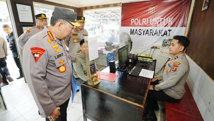 Kapolri Sidak Polsek Samarinda Kota