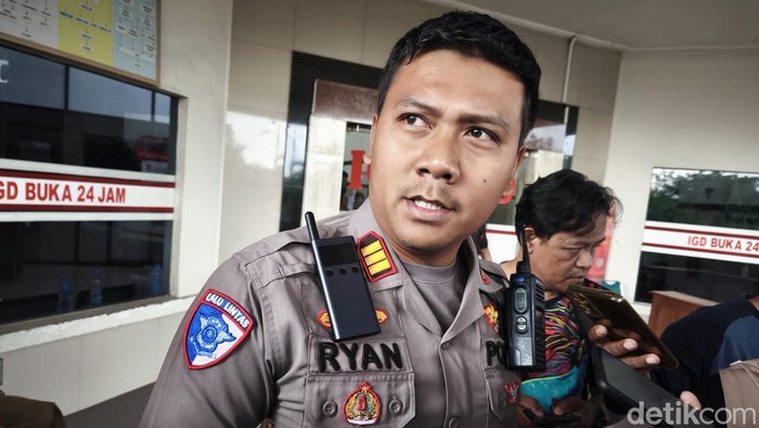Kasatlantas Polres Karanganyar AKP Agista Ryan Mulyanto