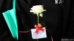 Keluarga Korban Mei 98 Napak Tilas Tragedi Mal Klender