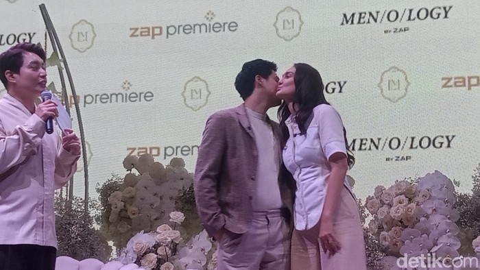 Luna Maya dan Maxime Bouttier di Jakarta Selatan.