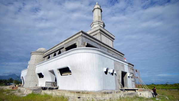 Masjid Kapal Al Fauzan Bakal Jadi Wisata Religi Baru di Padang Pariaman