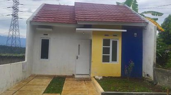 Penampakan rumah di Perumahan Pesona Parungkuda
