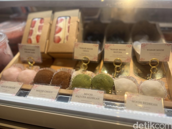 Seru! Jajan Onigiri Rendang hingga Mochi Daifuku di Food Court Jepang Seru! Jajan Onigiri Rendang hingga Mochi Daifuku di Food Court Jepang