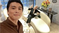 Ditemani Reino Barack, agenda Syahrini ngopi dan bersantai di Tokyo, Jepang, jadi lebih mengesankan. Foto: Instagram @princessyahrini