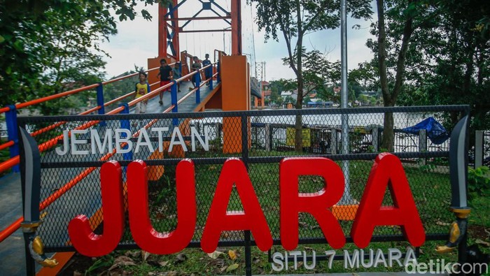 Taman Alun-Alun Dan Hutan Kota Depok (Albar)