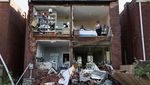 Rumah Warga di St. Louis Rusak Parah Dihantam Tornado