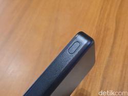 Unboxing Powerbank Ugreen untuk HP Android dan iPhone Harga Murah