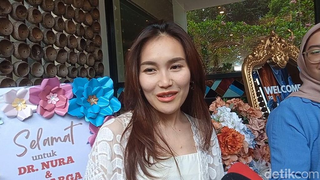 Ayu Ting Ting Akrab dengan Tetangga, Dulu Tetap Ada Omongan Julid
