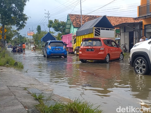 Banjir di Sampang Diprediksi Cepat Surut, Akses ke Omben Masih Terputus