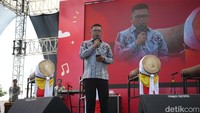 Gubernur Banten, Andra Soni, menyambut baik kehadiran acara ini di wilayahnya. Ia menilai, kegiatan yang mengangkat tema “Bahagia Sejak Pertama” ini memiliki makna penting dalam membangun optimisme dan semangat kebersamaan di tengah masyarakat.