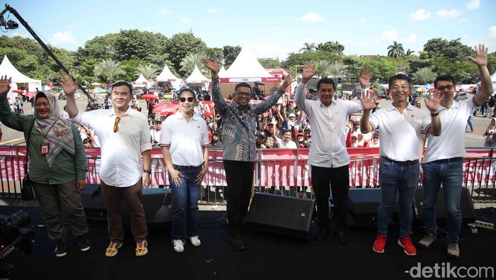 PT Astra Daihatsu Motor (ADM) kembali menggelar acara Daihatsu Kumpul Sahabat, yang kali ini berlangsung di Alun-alun Tigaraksa, Kabupaten Tangerang, Banten, Minggu (18/5/2025). Kabupaten Tangerang dipilih sebagai lokasi pembuka untuk rangkaian acara Daihatsu Kumpul Sahabat 2025.