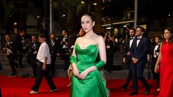 Potret Elvira Devinamira di Red Carpet Cannes 2025 Lewat Film Thriller Inggris Potret Elvira Devinamira di Red Carpet Cannes 2025 Lewat Film Thriller Inggris