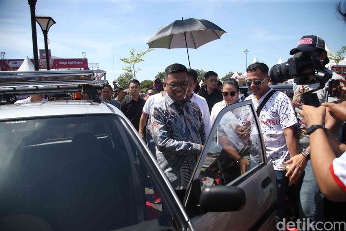 Gubernur Banten Andra Soni di Acara Daihatsu Kumpul Sahabat 2025