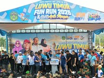 Gubernur Sulsel Beri Hadiah Umrah-Beasiswa Saat Fun Run Lutim dan Anti Mager