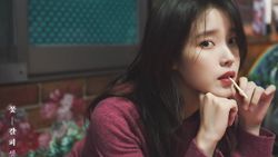 Gaya Vintage IU Buat A Flower Bookmark 3 Gaya Vintage IU Buat A Flower Bookmark 3