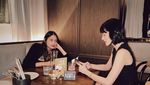 Ini Jeanneta Sanfadelia, Selebgram yang Suka Pose di Kafe
