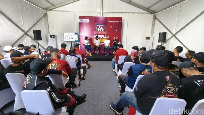 Acara Daihatsu Kumpul Sahabat 2025 yang digelar di Alun-alun Tigaraksa, Kabupaten Tangerang, Minggu (18/5/2025) berlangsung meriah dan penuh semangat.