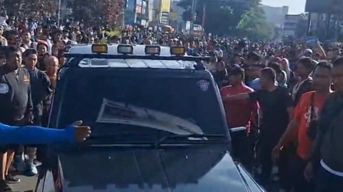 Mobil masuk jalan Margonda Depok saat CFD (dok.istimewa)