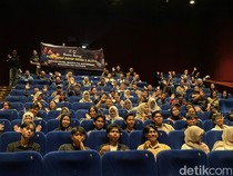 Nonton Film Sayap-sayap Patah 2 Bareng Kapolda Kalsel