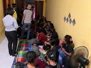Polda Sumut Gerebek Rumah Penampungan 26 Calon PMI Ilegal di Deli Serdang
