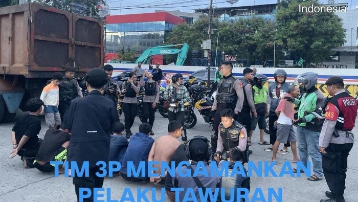 Polda Metro Jaya tangkap 10 pemuda tawuran di Jakarta Utara
