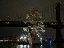 Video: Sederet Fakta Kecelakaan Kapal AL Meksiko di AS Berujung 2 Tewas