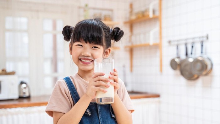Tak Cuma Pencernaan, Probiotik Susu Morigro Bantu Jaga Mental Anak