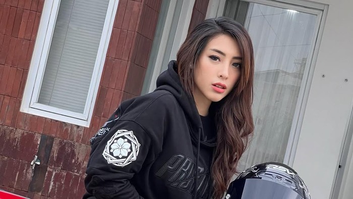 angela lorenza angela lorenza