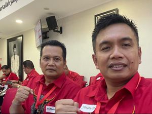 Lompatan Ipat dari Beringin ke Kandang Banteng Bareng Ayah dan Ibunya