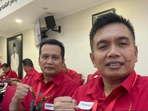 Lompatan Ipat dari Beringin ke Kandang Banteng Bareng Ayah dan Ibunya