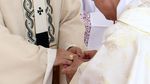 Cincin Nelayan Jadi Simbol Pelantikan Paus Leo XIV