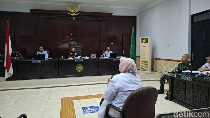 Dokter Ahli Forensik RSUD Ulin Banjarmasin dr. Mia Yulia Fitriani di sidang kasus Jumran bunuh Juwita.