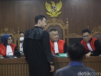 Video: Eks Ketua PN Surabaya Juga Didakwa Terima Gratifikasi Rp 21,9 M