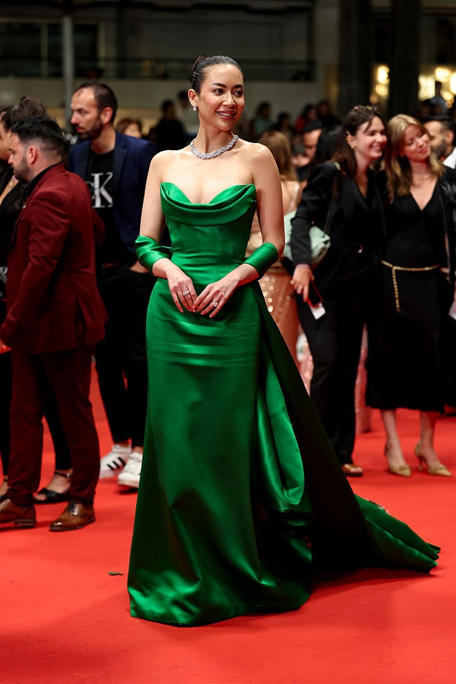 Elvira, yang juga merupakan Puteri Indonesia 2014 mencatatkan prestasi membanggakan dengan menjadi bintang utama dalam film thriller-drama Inggris, ‘Cookster: The Darkest Days’. Film tersebut masuk nominasi untuk kategori Best Indie Movie dalam Cannes Film Awards. Foto: Getty Images/Monica Schipper