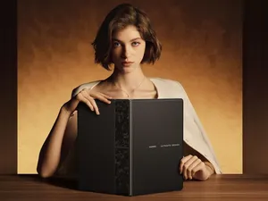 Huawei Umumkan Laptop Layar Lipat MateBook Fold Ultimate Design
