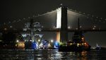Kapal Latih Meksiko Tabrak Jembatan Brooklyn, 2 Kadet Tewas