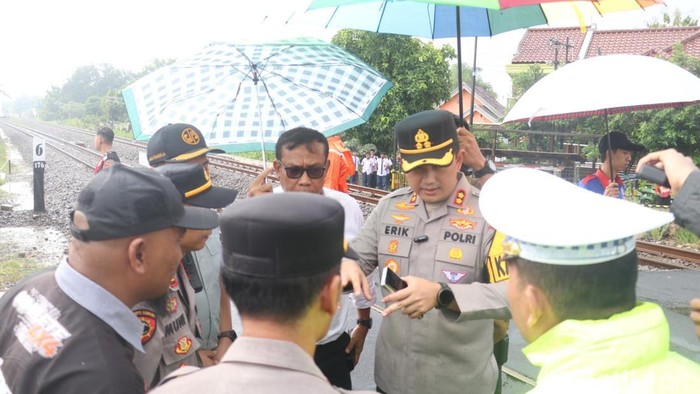 Kapolres Magetan AKBP Raden Erik Bangun Prakasa