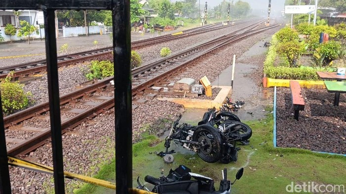 Pelintasan di Kelurahan Mangge, Kecamatan Barat, Magetan lokasi kecelakaan KA Malioboro Ekspres tabrak 7 motor