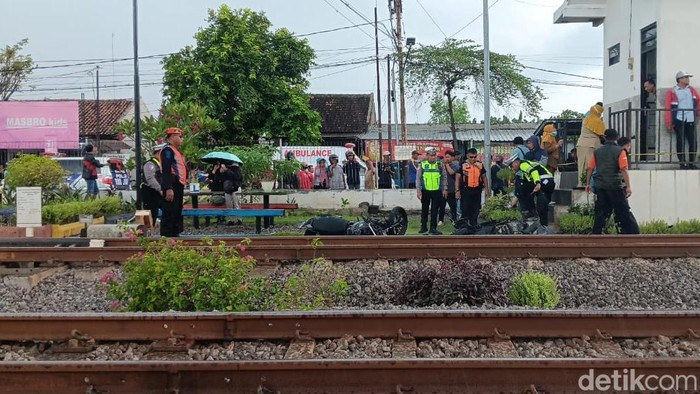 Pelintasan di Kelurahan Mangge, Kecamatan Barat, Magetan lokasi kecelakaan KA Malioboro Ekspres tabrak 7 motor