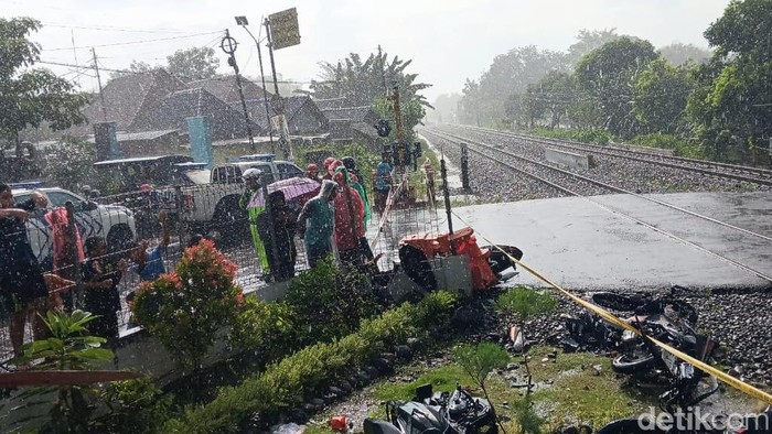 Pelintasan di Kelurahan Mangge, Kecamatan Barat, Magetan lokasi kecelakaan KA Malioboro Ekspres tabrak 7 motor