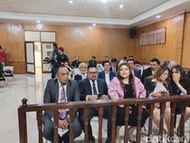 Kecewanya Lisa Mariana kepada Ridwan Kamil