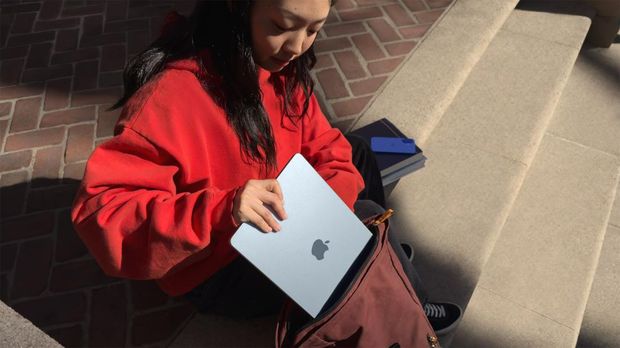 MacBook Air dilengkapi chip M4 supercepat. (Dok. Apple)