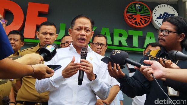 Menteri Lingkungan Hidup (LH), Hanif Faisol Nurofiq (Kurniawan F/detikcom)