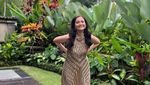 Ersa Mayori Doyan Ngopi dan Ngemil Jajanan SD