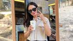 Ersa Mayori Doyan Ngopi dan Ngemil Jajanan SD